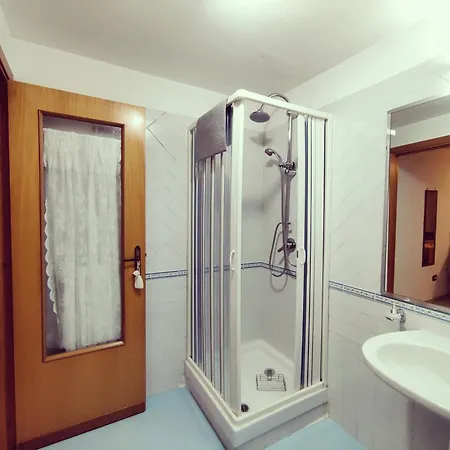 게스트하우스 The Second Floor